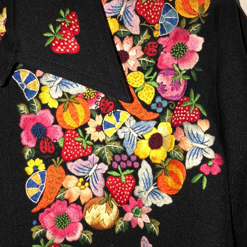 Vintage polyester button up w/ fruit embroidery